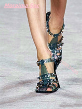 Load image into Gallery viewer, African Women Crystal Sandals