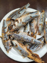 Load image into Gallery viewer, Dried Smoked Anchovies/ Herrings / Amane / from Ghana,/ 4 oz