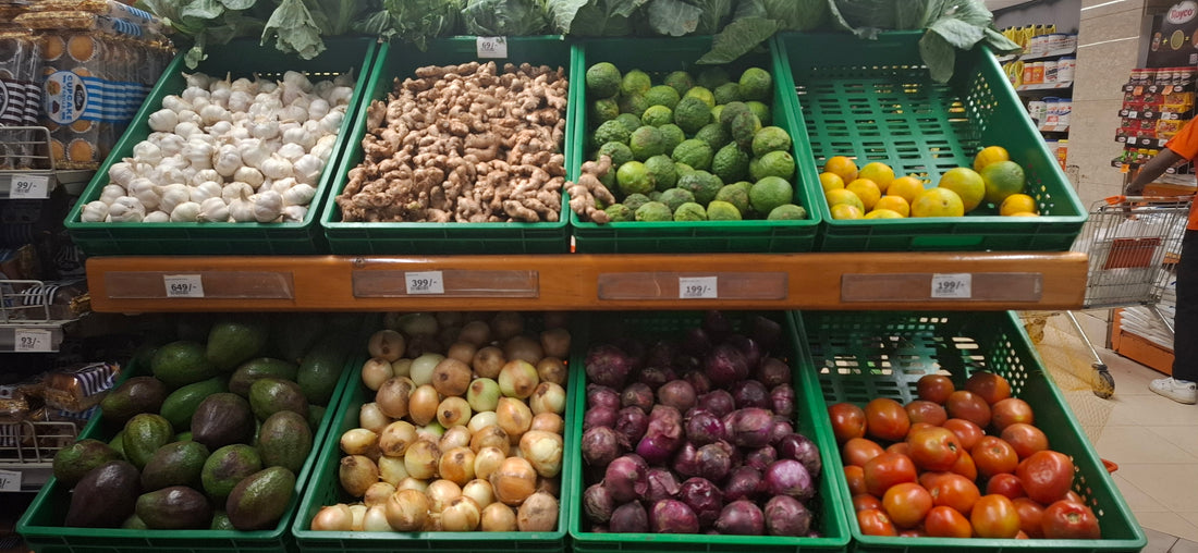 Ginger, garlic and onion ingredients — representative image for Onga seasoning; packaging may vary