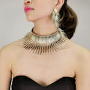 African Exaggerated Torque Choker