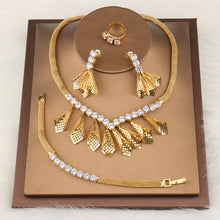 Load image into Gallery viewer, Bridal Gold Jewelry Set